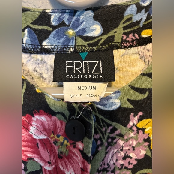 Fritzi California vintage floral button up top - medium - Picture 2 of 4